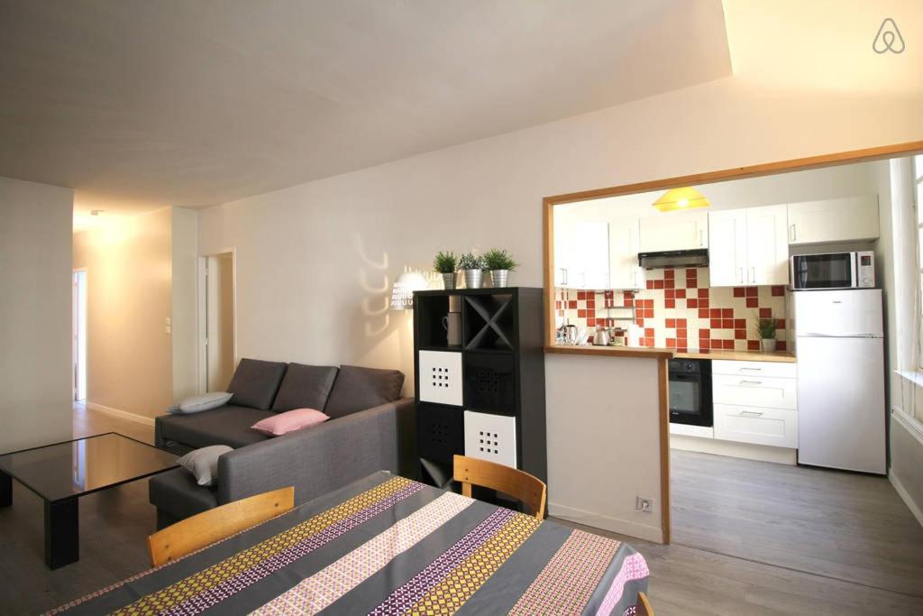 Appartement 2 Chambres En Hyper Centre Avec Balcon Burdeos Exterior foto
